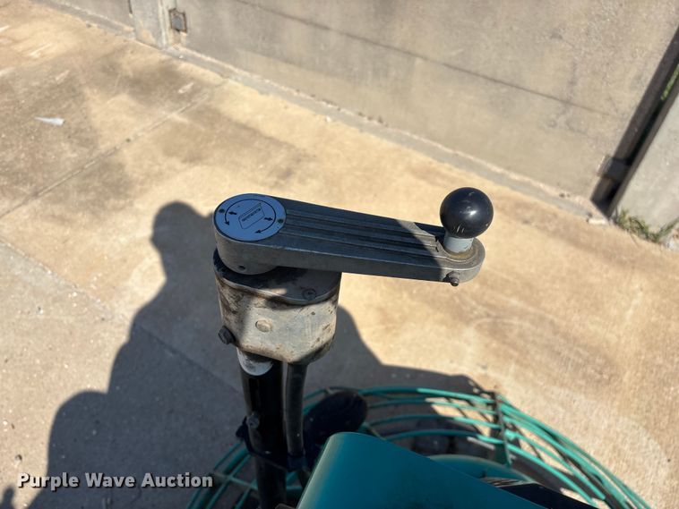 image for item EO4143 Whiteman HHXDF5 power trowel