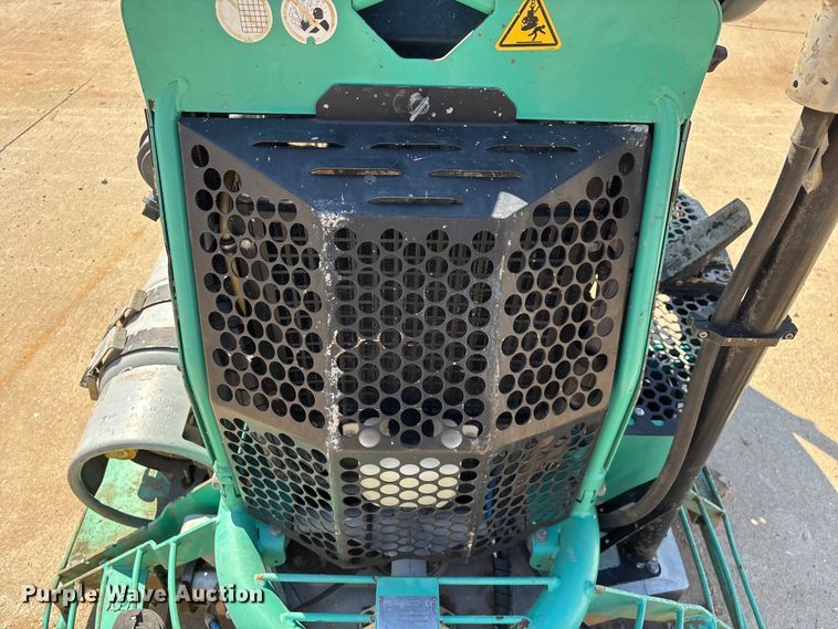 image for item EO4143 Whiteman HHXDF5 power trowel