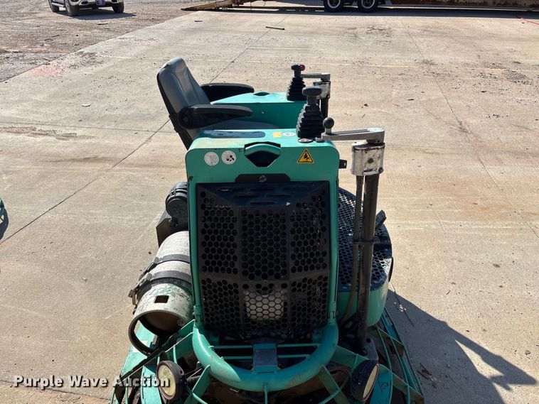 image for item EO4144 Whiteman HHXDF5 power trowel