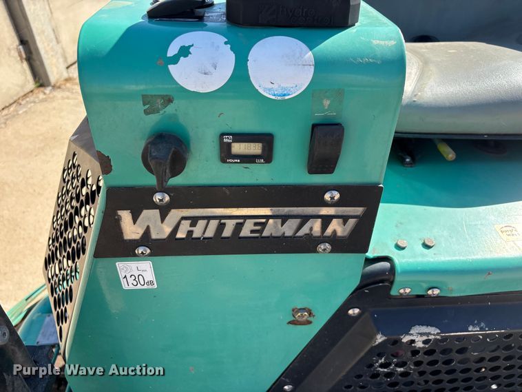 image for item EO4144 Whiteman HHXDF5 power trowel