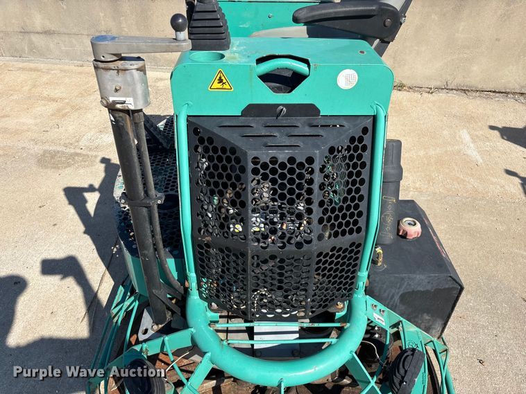 image for item EO4144 Whiteman HHXDF5 power trowel