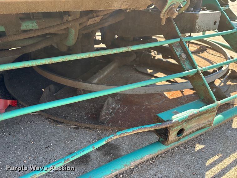 image for item EO4144 Whiteman HHXDF5 power trowel