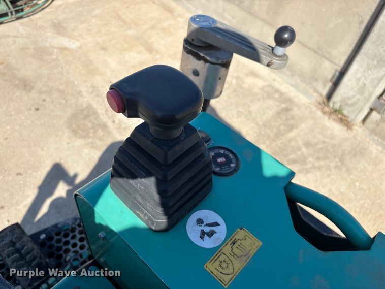 image for item EO4144 Whiteman HHXDF5 power trowel