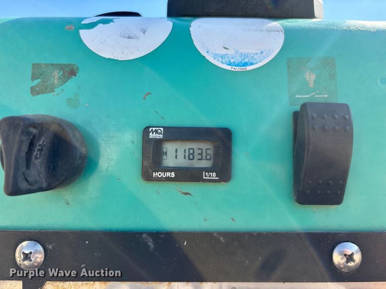 image for item EO4144 Whiteman HHXDF5 power trowel