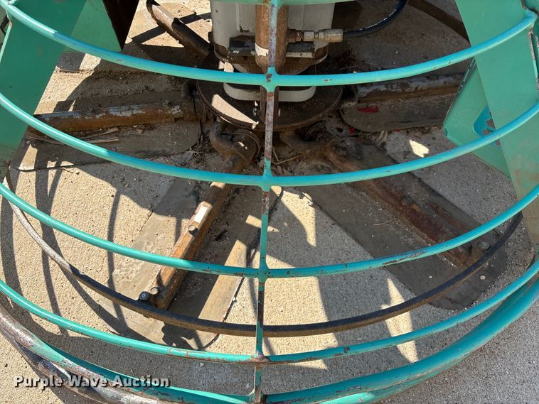 image for item EO4145 Whiteman HTXD6T power trowel