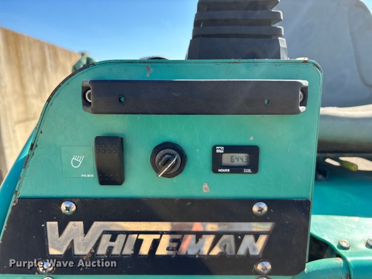 image for item EO4145 Whiteman HTXD6T power trowel