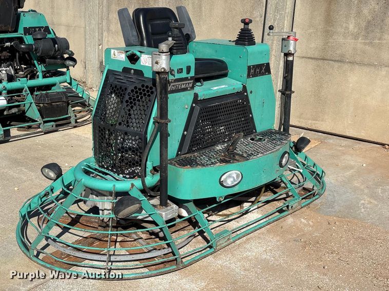 image for item EO4146 Whiteman HHXD5 power trowel