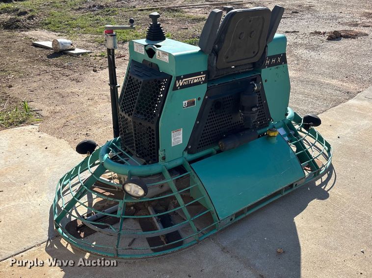 image for item EO4146 Whiteman HHXD5 power trowel