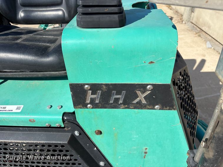 image for item EO4146 Whiteman HHXD5 power trowel