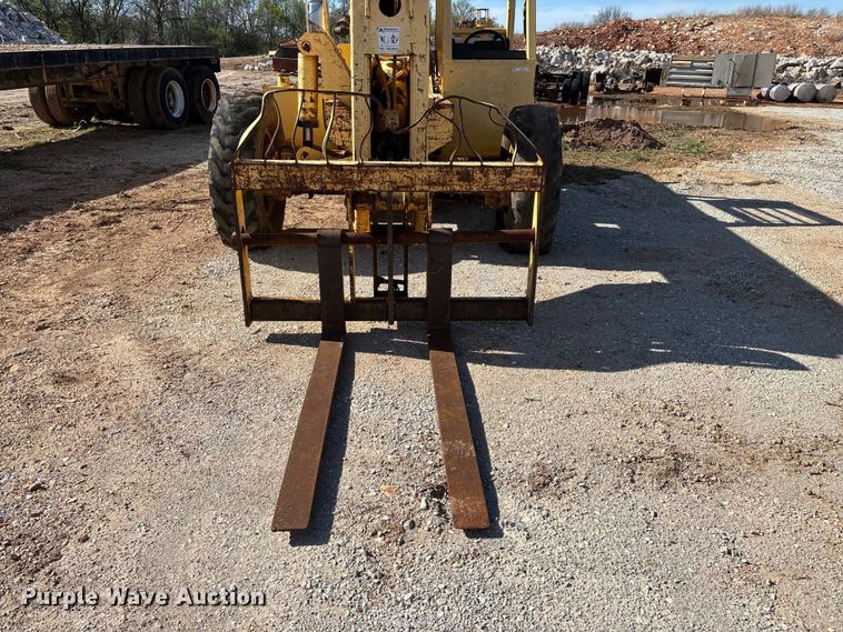 image for item EO4148 Pettibone 8042 telehandler