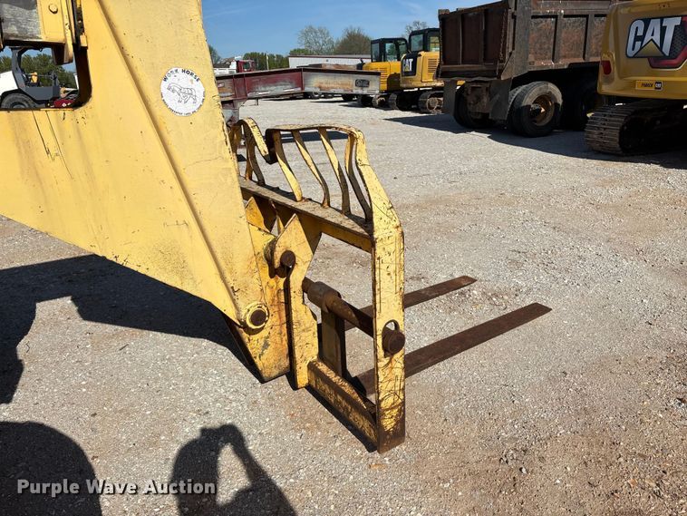 image for item EO4148 Pettibone 8042 telehandler