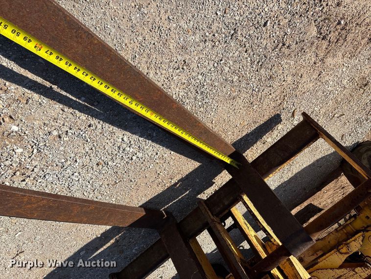 image for item EO4148 Pettibone 8042 telehandler