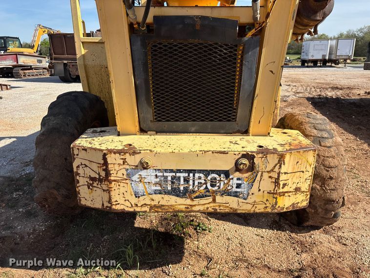 image for item EO4148 Pettibone 8042 telehandler