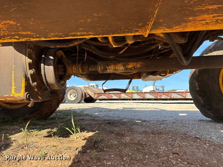 image for item EO4148 Pettibone 8042 telehandler