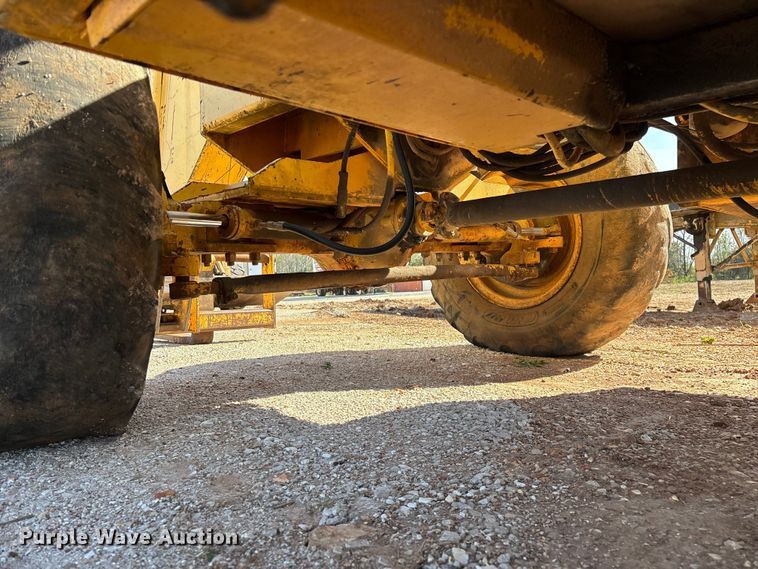 image for item EO4148 Pettibone 8042 telehandler