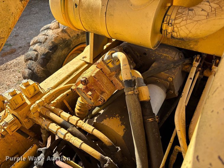 image for item EO4148 Pettibone 8042 telehandler