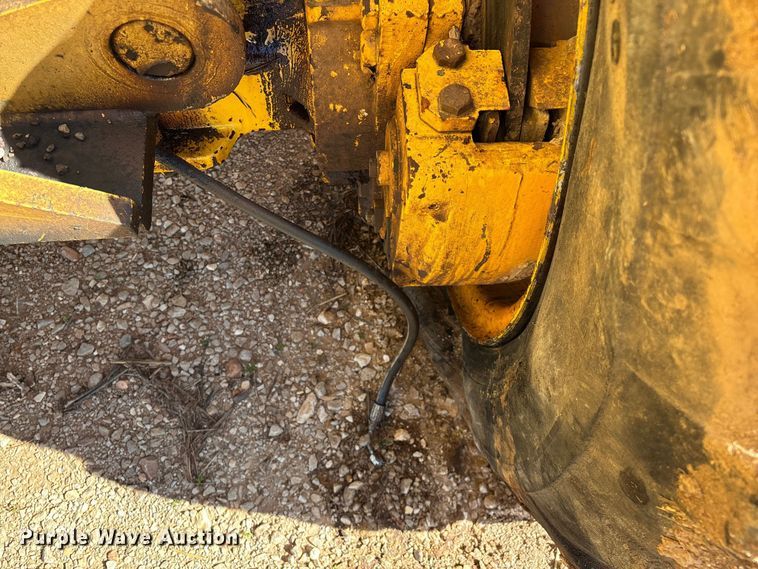 image for item EO4148 Pettibone 8042 telehandler