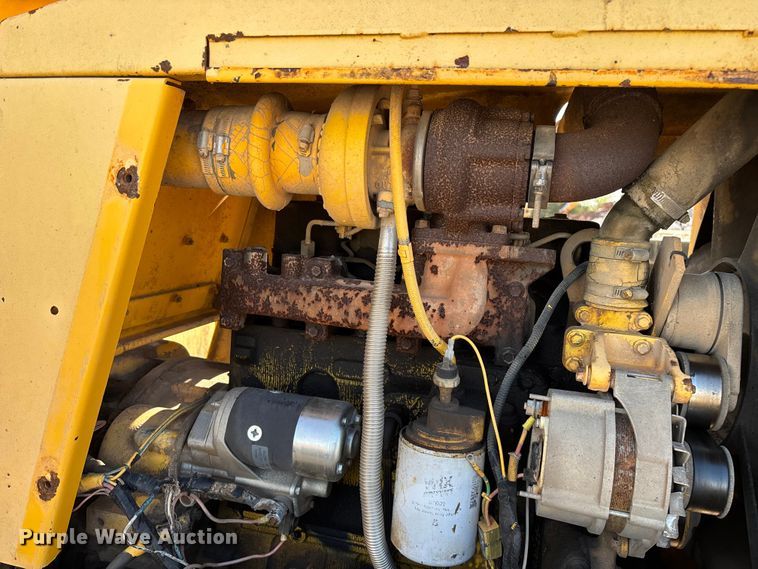 image for item EO4148 Pettibone 8042 telehandler