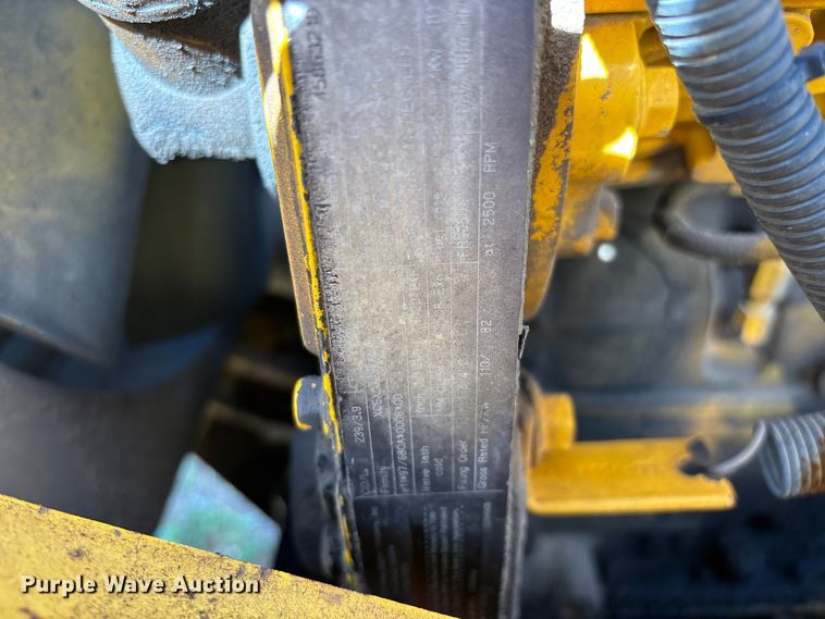 image for item EO4148 Pettibone 8042 telehandler