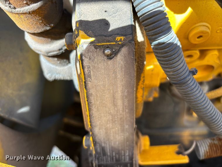 image for item EO4148 Pettibone 8042 telehandler