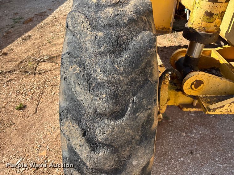 image for item EO4148 Pettibone 8042 telehandler