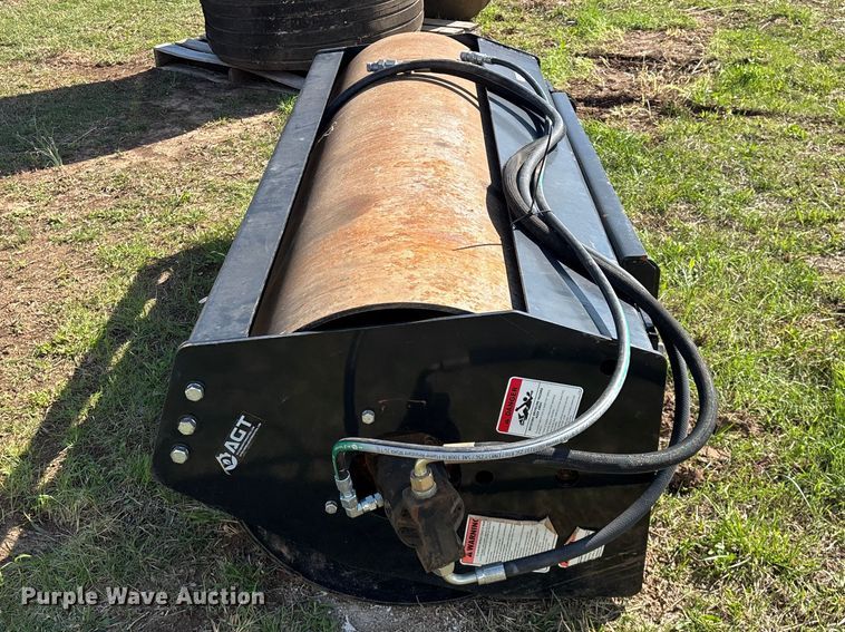 image for item EO4161 Mower King SSVR72 skid steer vibratory roller