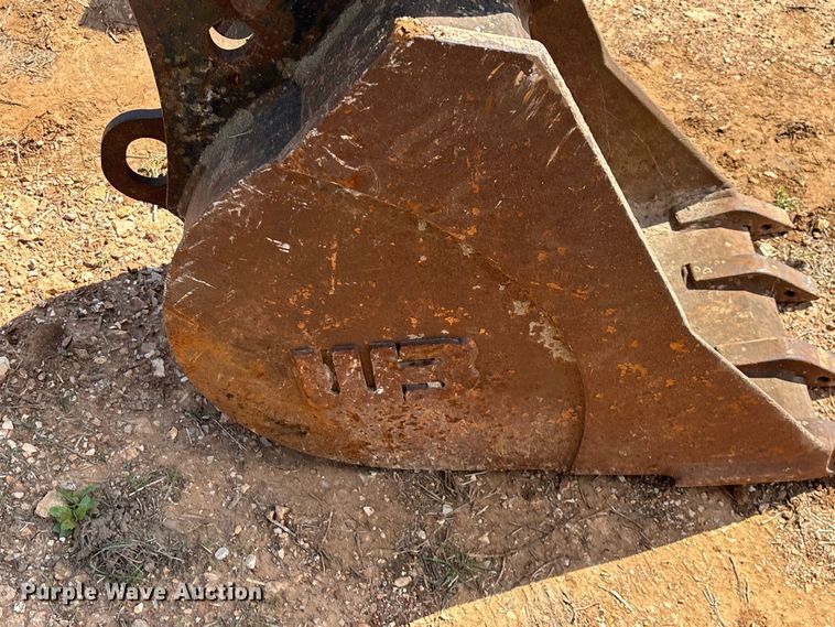 image for item EO4166 (7) backhoe buckets