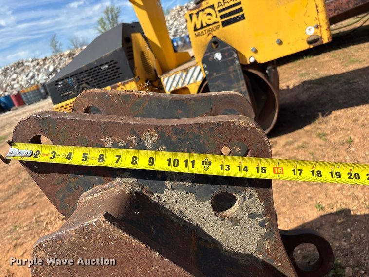 image for item EO4166 (7) backhoe buckets