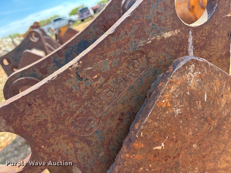 image for item EO4166 (7) backhoe buckets