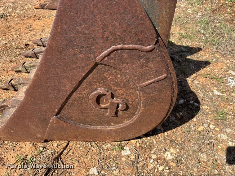 image for item EO4166 (7) backhoe buckets