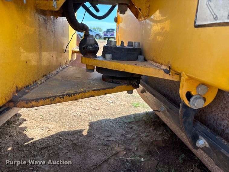 image for item EO4167 MultiQuip AR-13 G double drum roller