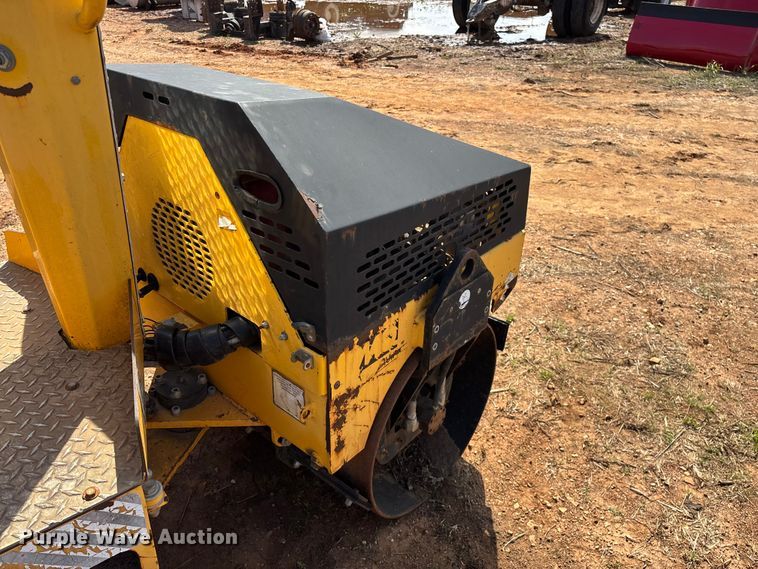 image for item EO4167 MultiQuip AR-13 G double drum roller