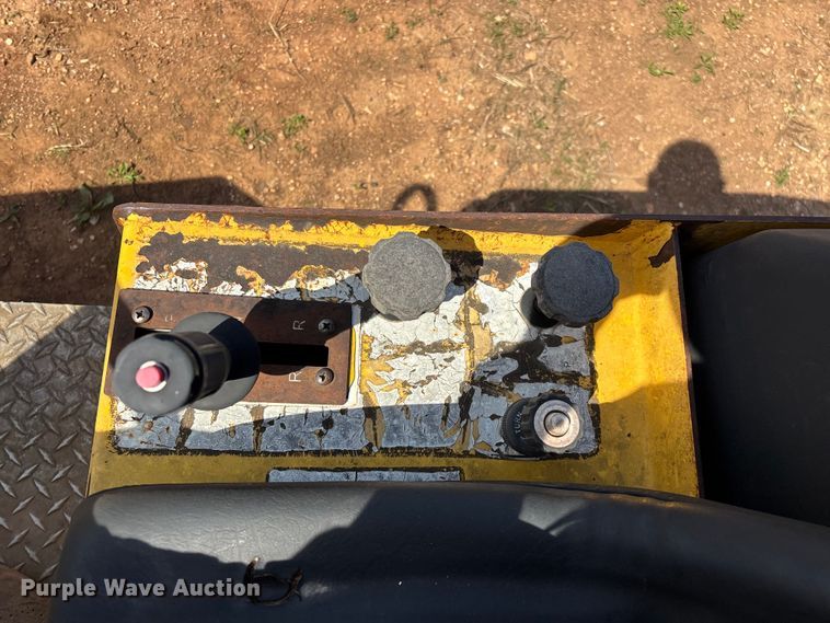 image for item EO4167 MultiQuip AR-13 G double drum roller