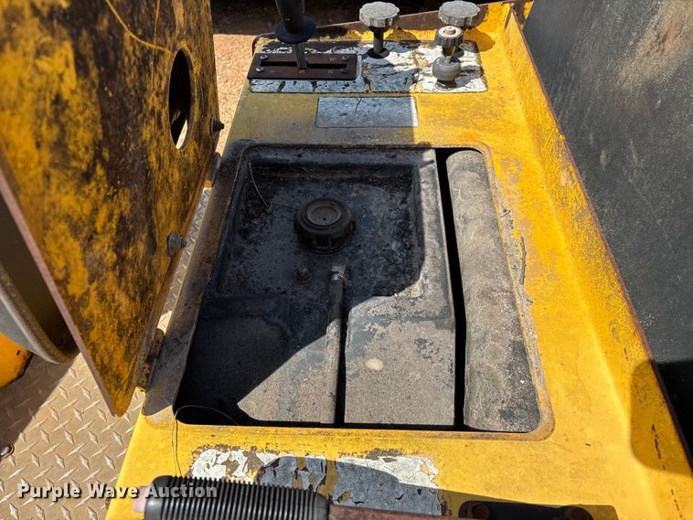 image for item EO4167 MultiQuip AR-13 G double drum roller