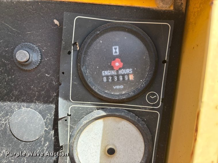 image for item EO4169 Atlas Copco XAS 96 185 CFM air compressor