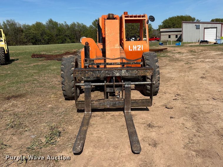 image for item EO4173 Sky Trak 8042 telehandler