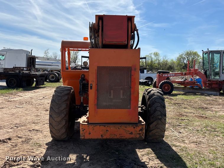 image for item EO4173 Sky Trak 8042 telehandler