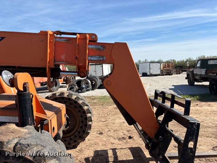 image for item EO4173 Sky Trak 8042 telehandler