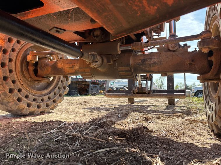 image for item EO4173 Sky Trak 8042 telehandler