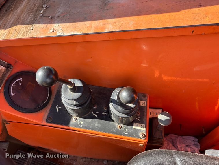 image for item EO4173 Sky Trak 8042 telehandler