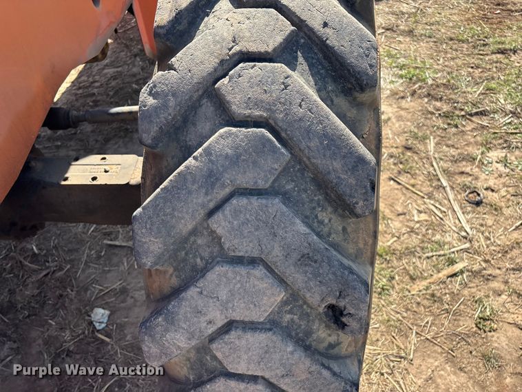 image for item EO4173 Sky Trak 8042 telehandler