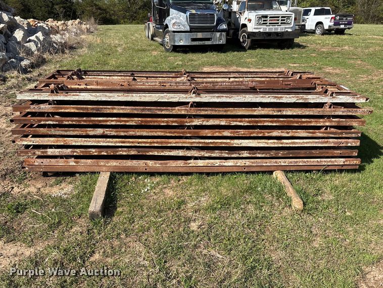 image for item EO4174 Approximately (33) curb concrete forms