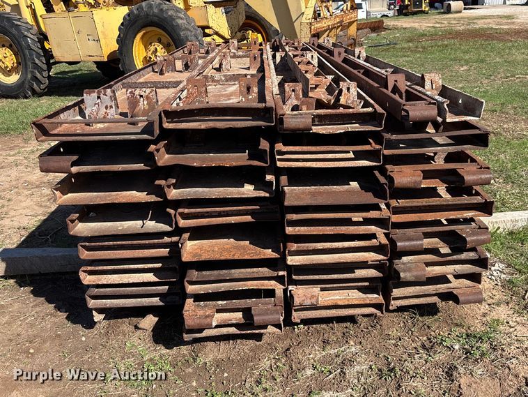 image for item EO4174 Approximately (33) curb concrete forms
