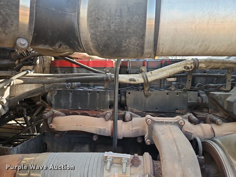 image for item EO7017 2000 Kenworth W900 semi truck