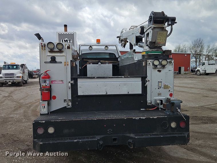 image for item EO7200 2009 GMC C7500 utility / service truck