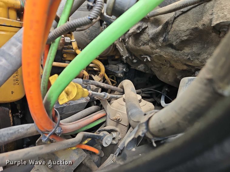 image for item EO7200 2009 GMC C7500 utility / service truck