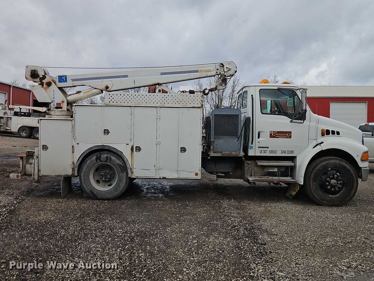 image for item EO7202 2001 Sterling Acterra utility / service truck