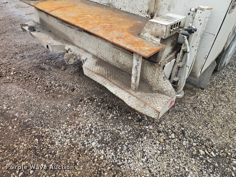 image for item EO7202 2001 Sterling Acterra utility / service truck