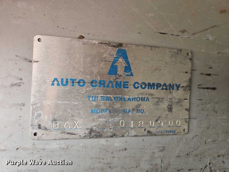 image for item EO7202 2001 Sterling Acterra utility / service truck