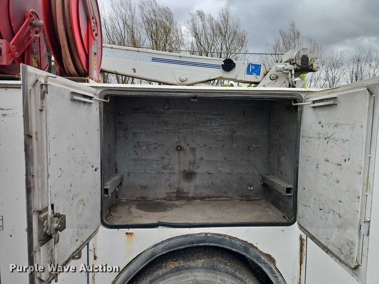 image for item EO7202 2001 Sterling Acterra utility / service truck